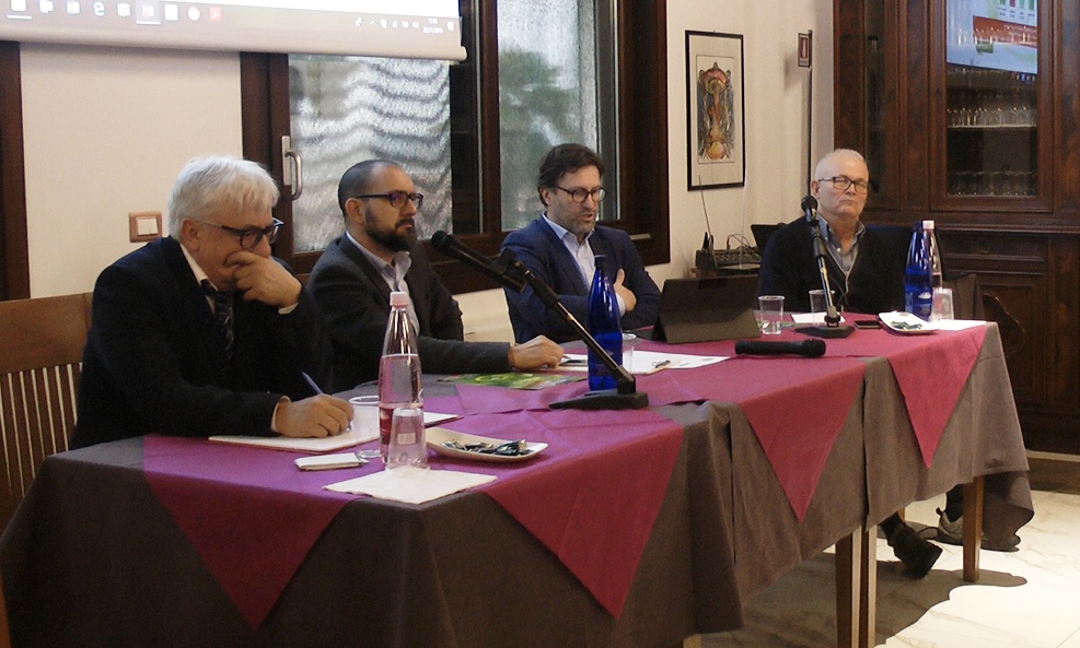 I relatori dell'evento, da sinistra: Franco Franceschetti, Lorenzo Andreotti de L'Informatore Agrario (moderatore), Luca Marcheselli e Arnaldo Bovolenta