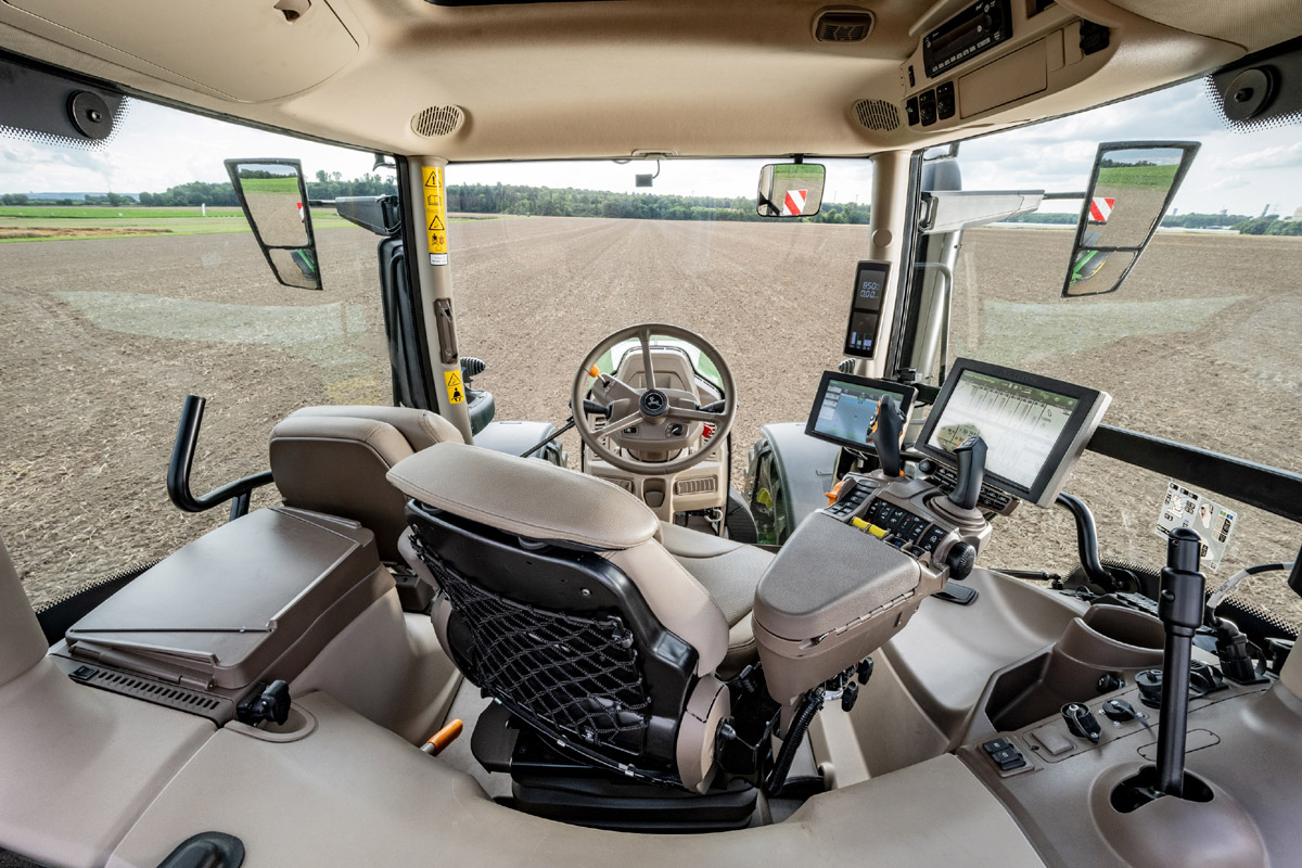 John Deere Annuncia L arrivo Dei Nuovi Trattori 6R 14 Modelli Da 110 A 