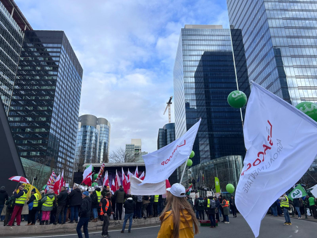 Legacoop Agroalimentare Bruxelles_01