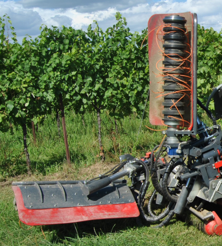 Robot-Black-Shire-07