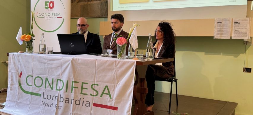 Alessandro Iengo (direttore) con Giovanni Martinelli (presidente) e Rosanna Volpe (responsabile amministrativa Condifesa Lombardia Nord-Est)
