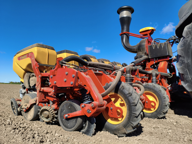 Vaderstad-Tempo-FH_09