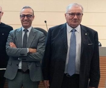 Da sinistra Nicola Bertinelli e Renato Zaghini, presidenti, rispettivamente, dei Consorzi del Parmigiano Reggiano e del Grana Padano