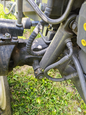 Massey-Ferguson-3SP-Dyna-VT_06